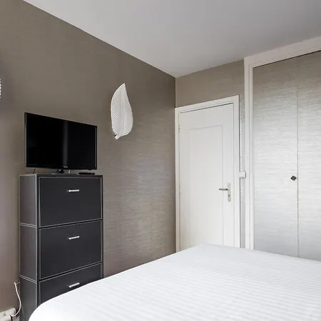 Veeve - Fabulous On Faure Parigi